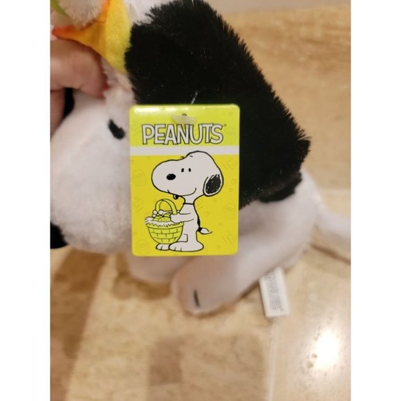 Peanuts Snoopy Musical Dance Bouncing Easter Bunny Plush Linus Lucy Song Works V - Picture 4 of 6